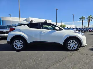 Toyota C-HR 2021 LE 4dr Crossover