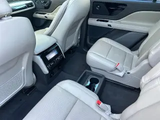 Lincoln Aviator 2023 AWD Reserve 4dr SUV