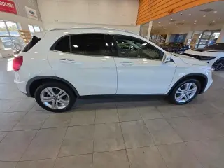 Mercedes-Benz GLA 2018 AWD GLA 250 4MATIC 4dr SUV