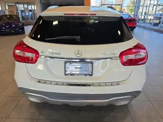 Mercedes-Benz GLA 2018 AWD GLA 250 4MATIC 4dr SUV