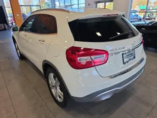 Mercedes-Benz GLA 2018 AWD GLA 250 4MATIC 4dr SUV