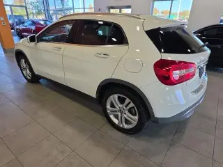 Mercedes-Benz GLA 2018 AWD GLA 250 4MATIC 4dr SUV