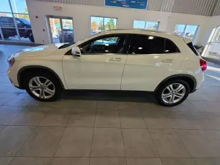 Mercedes-Benz GLA 2018 AWD GLA 250 4MATIC 4dr SUV
