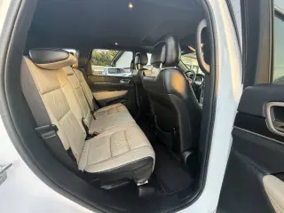 2016 Jeep Grand Cherokee