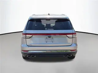 Lincoln Aviator 2023 estándar 4dr SUV