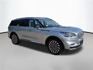 Lincoln Aviator 2023 estándar 4dr SUV