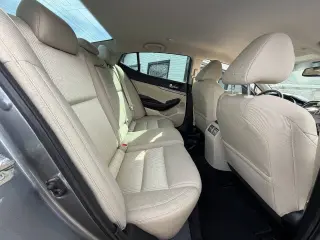 2016 Nissan Maxima