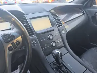 2014 Ford Taurus