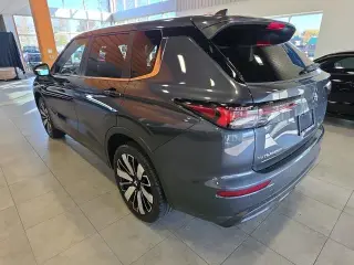 Mitsubishi Outlander 2026 SE 4dr SUV