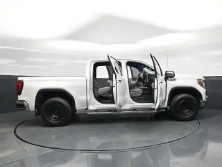 GMC Sierra 1500 2020 4x4 SLT 4dr Crew Cab 5.8 ft. SB