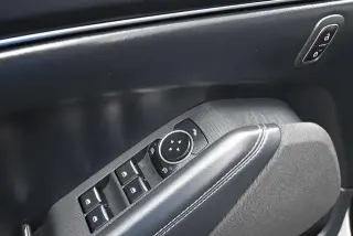 Ford Mustang Mach-E 2023 Select 4dr SUV