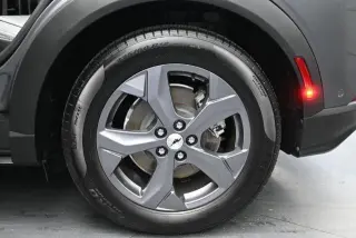 Ford Mustang Mach-E 2023 Select 4dr SUV