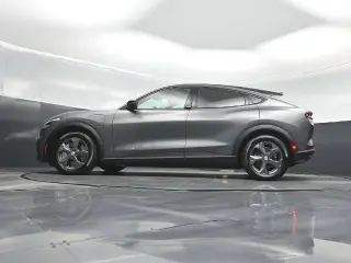 Ford Mustang Mach-E 2023 Select 4dr SUV