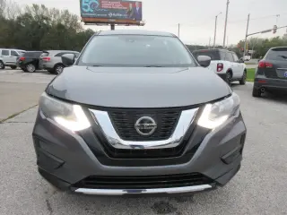 Nissan Rogue del 2020