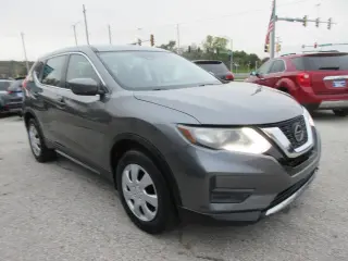Nissan Rogue del 2020