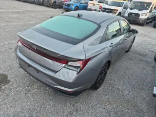 Hyundai Elantra 2021 SEL 4dr Sedán