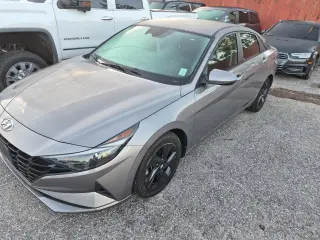 Hyundai Elantra 2021 SEL 4dr Sedán