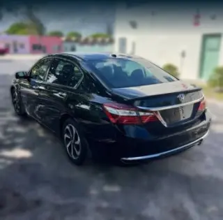 Audiencia 2017 Honda Accord