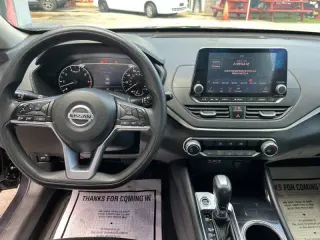 Nissan Altima del 2021