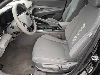 Hyundai Elantra 2021 SEL 4dr Sedán
