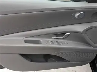 Hyundai Elantra 2021 SEL 4dr Sedán
