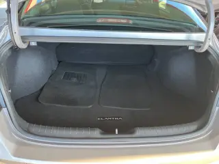 Elántra Hyundai 2023