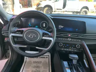 Elántra Hyundai 2023