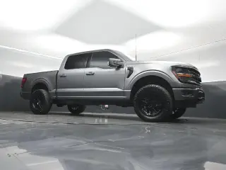 Ford F-150 2024 4x4 XLT 4dr SuperCrew 5.5 ft. SB