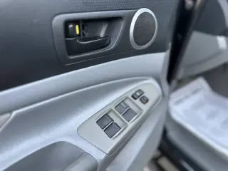 Toyota Tacoma 2005