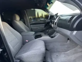Toyota Tacoma 2005