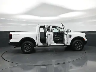 Ford Ranger 2024 4x2 XLT 4dr SuperCrew 5.0 ft. SB