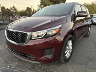 2015 Kia Sedona