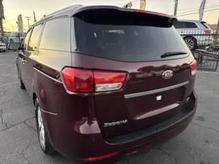 2015 Kia Sedona