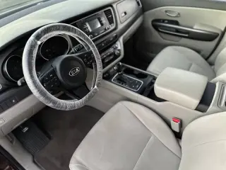 2015 Kia Sedona