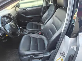 Volkswagen Jetta 2014