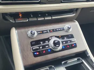 Lincoln Aviator 2020 AWD Reserve 4dr SUV