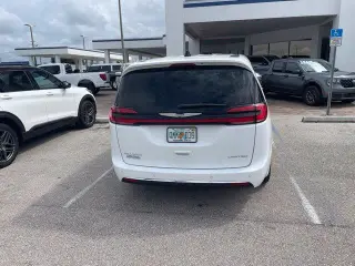 Chrysler Pacifica 2024 Limited 4dr Mini-Van