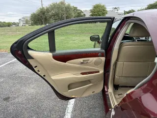 2007 Lexus LS 460
