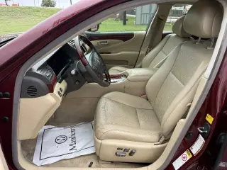 2007 Lexus LS 460