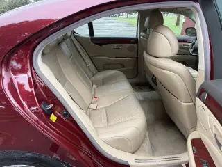 2007 Lexus LS 460