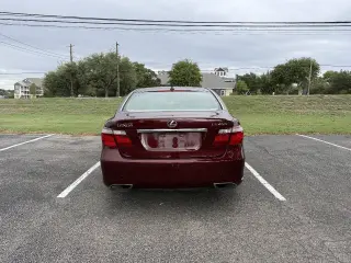 2007 Lexus LS 460
