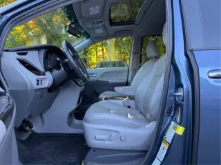 Toyota Sienna del año 2017