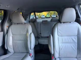 Toyota Sienna del año 2017