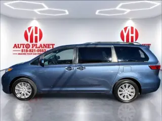 Toyota Sienna del año 2017