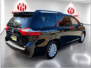 Toyota Sienna del año 2015