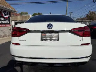 2016 Volkswagen Passat