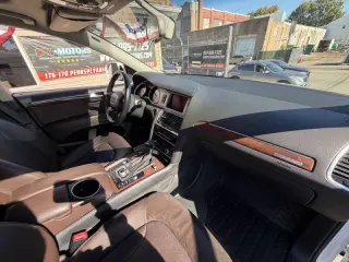 Audi Q7 2012