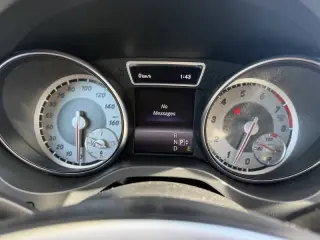 2014 Mercedes-Benz CLA