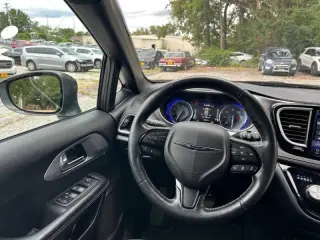 2021 Chrysler Pacifica