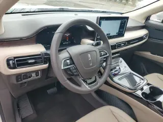Lincoln Nautilus 2023 AWD Reserve 4dr SUV